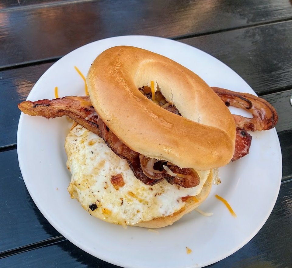 Bagel Sandwich w Egg and Cheese